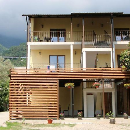 Guest House Letto Gagra Exterior photo