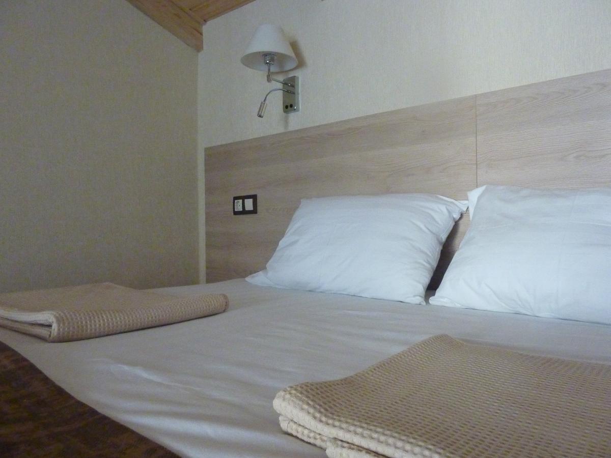 Guest House Letto Gagra Exterior photo