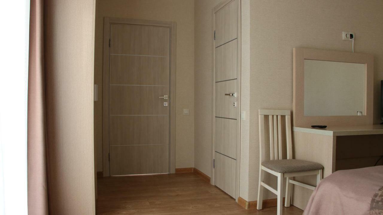 Guest House Letto Gagra Exterior photo
